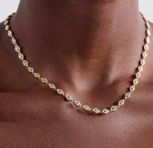 Load image into Gallery viewer, Radiance Eye Necklace